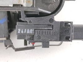 Audi RS6 C6 Klamka zewnętrzna drzwi przednich 4F0837886