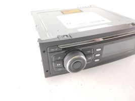 Peugeot iOn Radio/CD/DVD/GPS-pääyksikkö 96748368XT