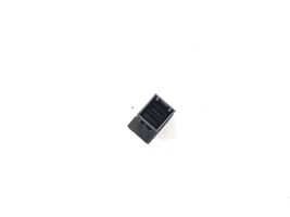 Toyota GT 86 USB socket connector 86257CA000