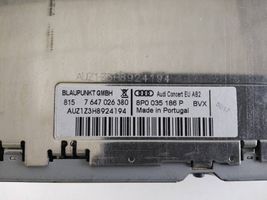 Audi A3 S3 8P Panel / Radioodtwarzacz CD/DVD/GPS 8P0035186P