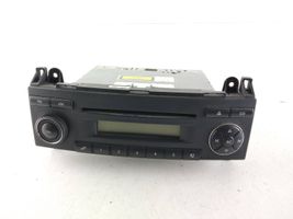 Volkswagen Crafter Unité principale radio / CD / DVD / GPS 9068200686
