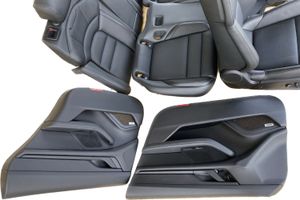 Porsche Taycan 9J1 Garnitures, kit cartes de siège intérieur avec porte 