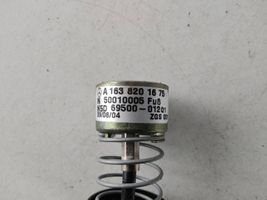 Mercedes-Benz ML W163 Radio antena A1638201675