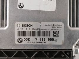 BMW X3 E83 Calculateur moteur ECU 7811999