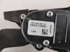 Nissan Navara D40 Pedal del acelerador 18002EA000