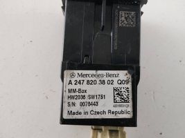 Mercedes-Benz CLA C118 X118 Connecteur/prise USB A2478203802