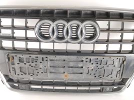 Audi A5 8T 8F Верхняя решётка 8T0853651E