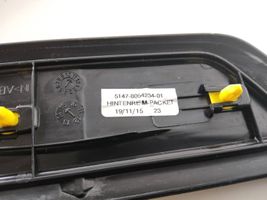 BMW M3 F80 Etuoven kynnyksen suojalista 8055779