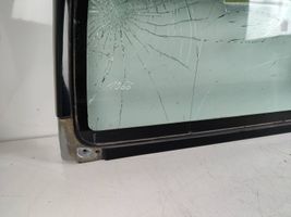 Jeep Wrangler Переднее стекло 