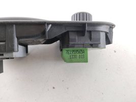 Volkswagen Transporter - Caravelle T5 Wing mirror switch 7H5959539H