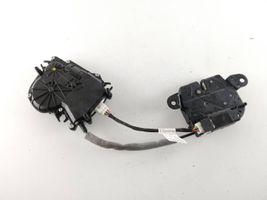 BMW 2 F46 Serrure de loquet coffre 7348530