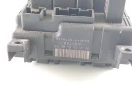 Volvo XC90 Module de fusibles 8678449