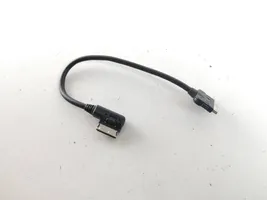 Mercedes-Benz ML W164 iPod savienotājs A0018279204