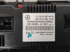 Mercedes-Benz E C207 W207 Centralina del climatizzatore A2129004400