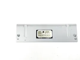 Toyota Prius (XW30) Amplificatore 8610047100