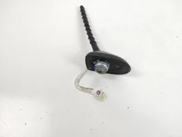 Toyota Prius (XW30) Radio antenna 