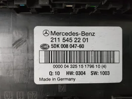 Mercedes-Benz E W211 Saugiklių blokas 2115452201