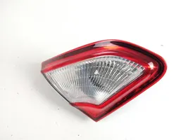 Nissan Qashqai+2 Lampy tylnej klapy bagażnika 89503189