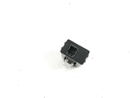 Mitsubishi ASX Rear light relay 8624A002