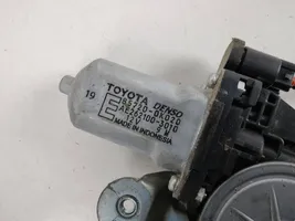 Toyota Hilux (AN10, AN20, AN30) Takaoven ikkunan nostin moottorilla 857200K020