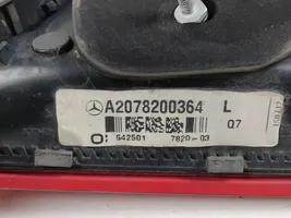 Mercedes-Benz E C207 W207 Lampy tylnej klapy bagażnika A2078200364