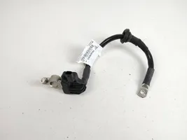Volkswagen Touareg II Câble négatif masse batterie 7P0915181A