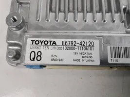 Toyota RAV 4 (XA50) Unité de commande, module PDC aide au stationnement 8679242120