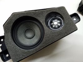 BMW X6 F16 Subwoofer-bassokaiutin 9247484