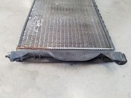 Audi A4 S4 B6 8E 8H Dzesēšanas šķidruma radiators 8E0121251