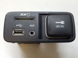 Jeep Cherokee Gniazdo / Złącze USB 68146071AC