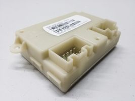 Chrysler Town & Country V Sānu bīdāmo durvju ECU modulis P68079910AB