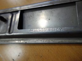 Mercedes-Benz E W210 Modanatura separatore del paraurti anteriore 2108800536