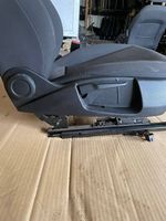 Seat Leon (5F) Front passenger seat 5Q4881106AB