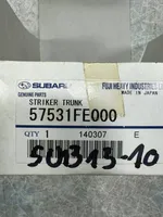 Subaru Impreza II Zamek klapy tylnej bagażnika 57531FE000