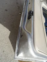 Chevrolet Tahoe Tylna klapa bagażnika 
