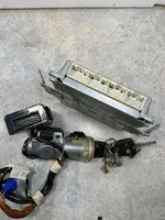 Subaru Forester SG Kit centralina motore ECU e serratura 22611AL242