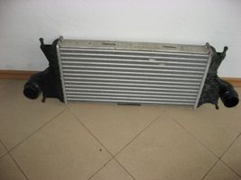 Mercedes-Benz GLS X166 Chłodnica powietrza doładowującego / Intercooler 0995002800