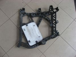 Mercedes-Benz GLS X166 Soporte de montaje del parachoques trasero 166850121