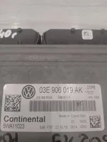 Volkswagen Polo V 6R Komputer / Sterownik ECU silnika 03E906019AK