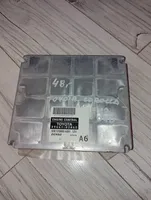 Toyota Corolla E120 E130 Komputer / Sterownik ECU silnika 89661-02a60