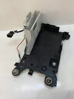 Mini Clubman F54 Staffa di montaggio della batteria 9304350
