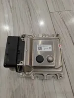 Infiniti Q50 Centralina/modulo motore ECU 0281031369