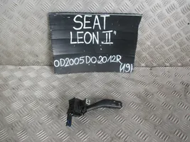Seat Leon (1P) Manetka / Przełącznik wycieraczek 