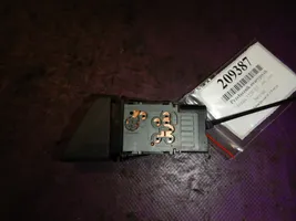 Mazda 323 Interrupteur feux de détresse C145664HO65