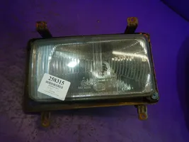 Volkswagen PASSAT B4 Lampa przednia 