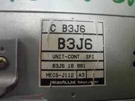 Mazda 121 SM Unité de commande, module ECU de moteur B3J618881