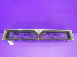 Mitsubishi Galant Grille calandre supérieure de pare-chocs avant 