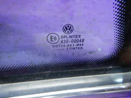 Volkswagen PASSAT B5.5 Szyba karoseryjna tylna 