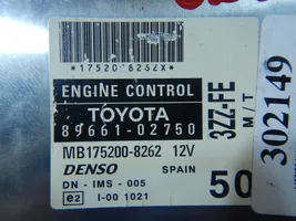 Toyota Corolla E120 E130 Unité de commande, module ECU de moteur 89661-02750