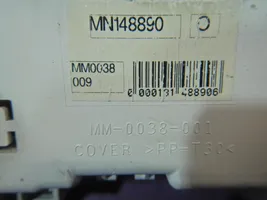 Mitsubishi Colt Tachimetro (quadro strumenti) MN148890